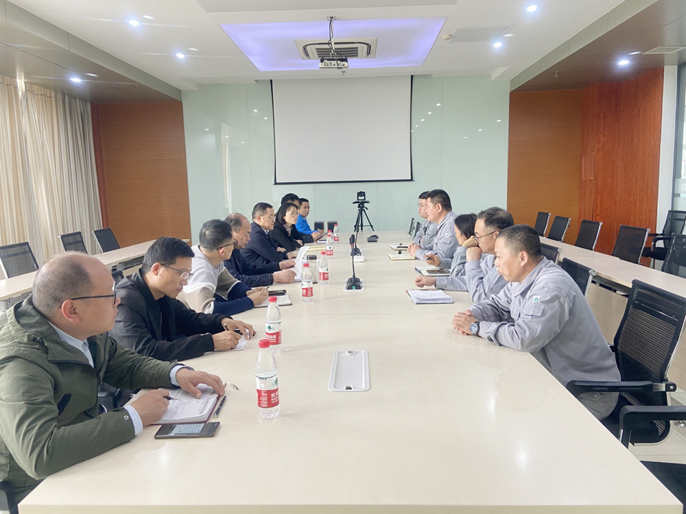 仪征市市场监督管理局李忠雪局长.png